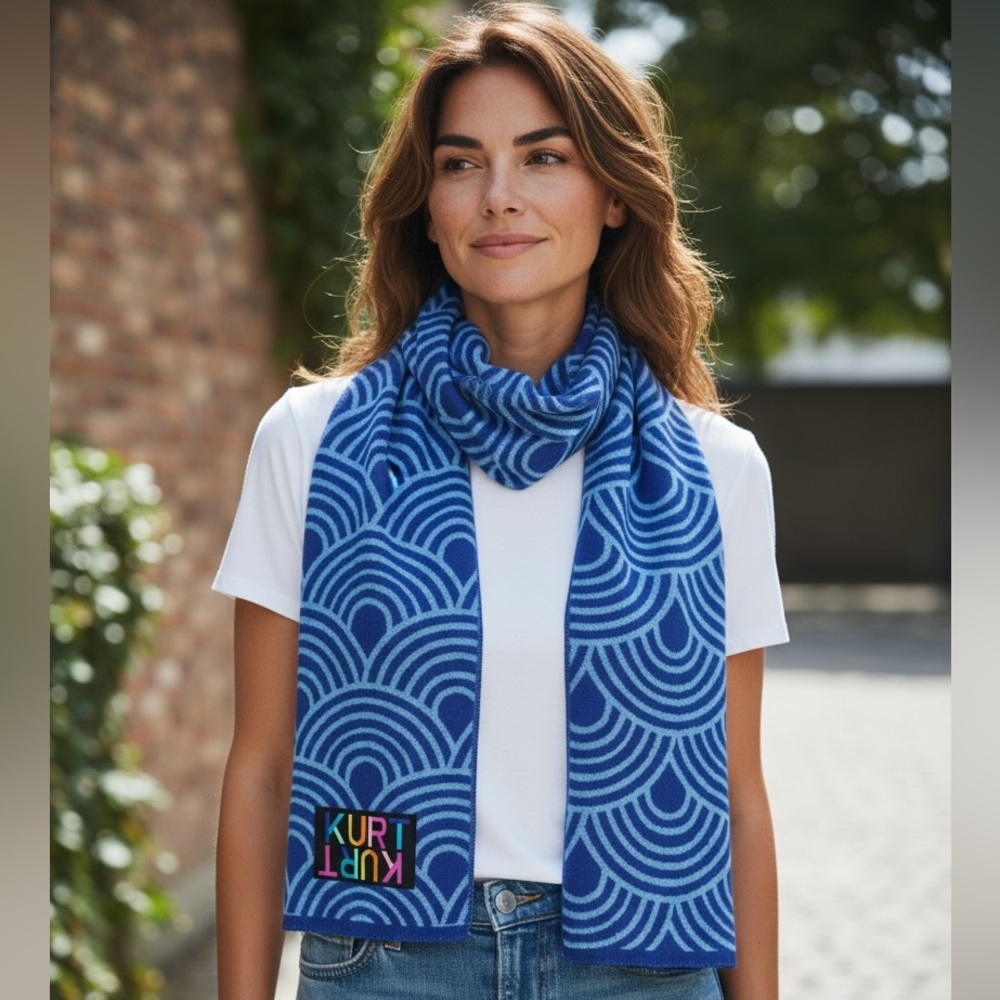 Kurt Geiger South Bank scarf NWT